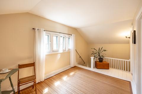 246 N Worth Ave, Elgin, IL 60123 photo 18