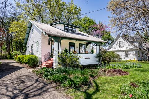 246 N Worth Ave, Elgin, IL 60123 photo 1