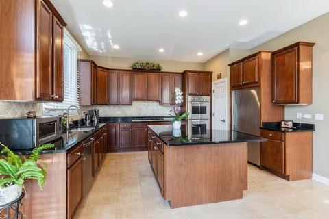 2001 Valor Ct, Glenview, IL 60026 photo 13