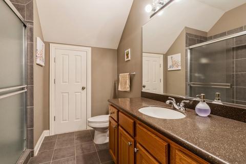 2001 Valor Ct, Glenview, IL 60026 photo 25