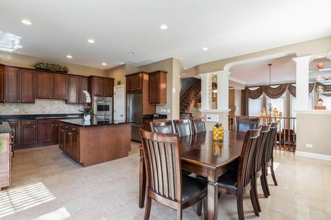 2001 Valor Ct, Glenview, IL 60026 photo 12