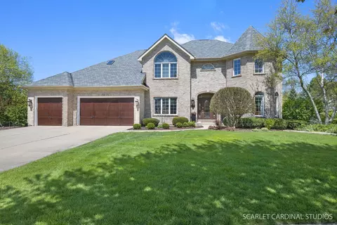 1415 Brandy Cir, Naperville, IL 60540