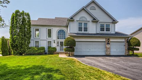1840 Nicholson Dr, Hoffman Estates, IL 60192