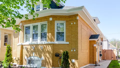 3228 N Plainfield Ave, Chicago, IL 60634
