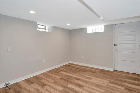 1841 E 90th St, Chicago, IL 60617 photo 32