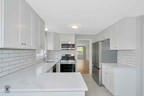 1841 E 90th St, Chicago, IL 60617 photo 12