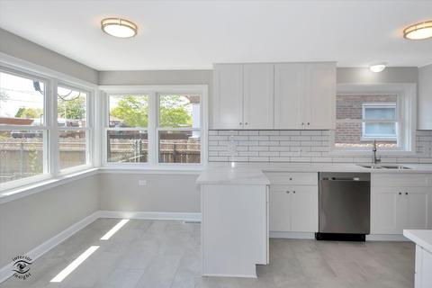 1841 E 90th St, Chicago, IL 60617 photo 17