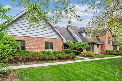 11917 S Laurie Ave, Palos Park, IL 60464
