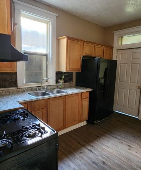 1518 E 77th St, Chicago, IL 60619 photo 4