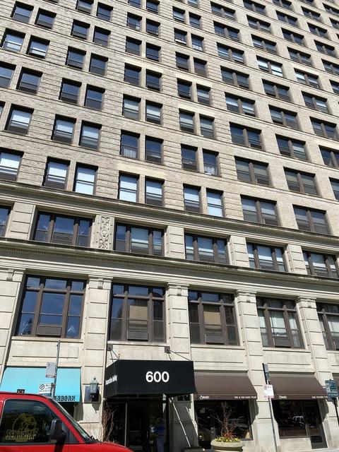 600 S Dearborn St #212, Chicago, IL 60605