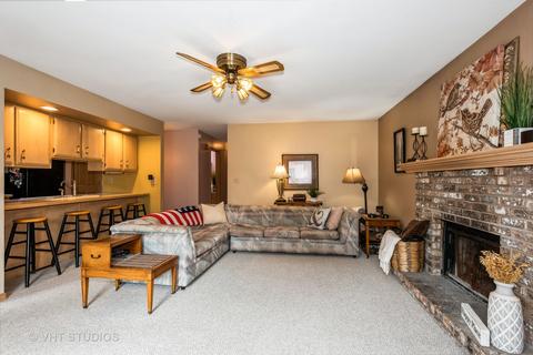 577 Yellowstone Dr, Elgin, IL 60123 photo 12