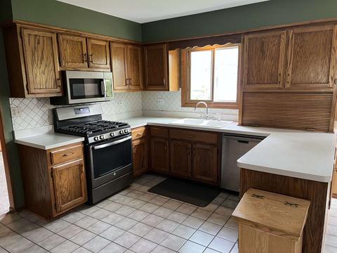 148 E Windsor Ave, Lombard, IL 60148 photo 21
