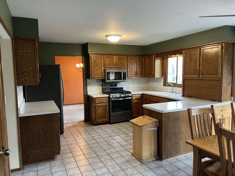148 E Windsor Ave, Lombard, IL 60148 photo 16
