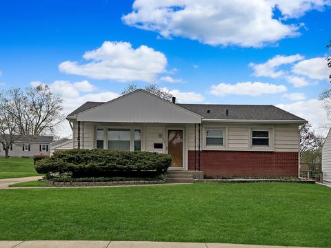 954 Monroe Dr, Freeport, IL 61032 photo 2