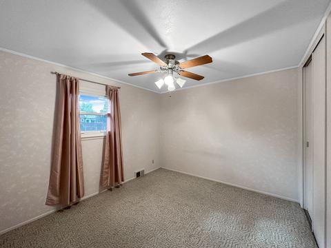 954 Monroe Dr, Freeport, IL 61032 photo 11