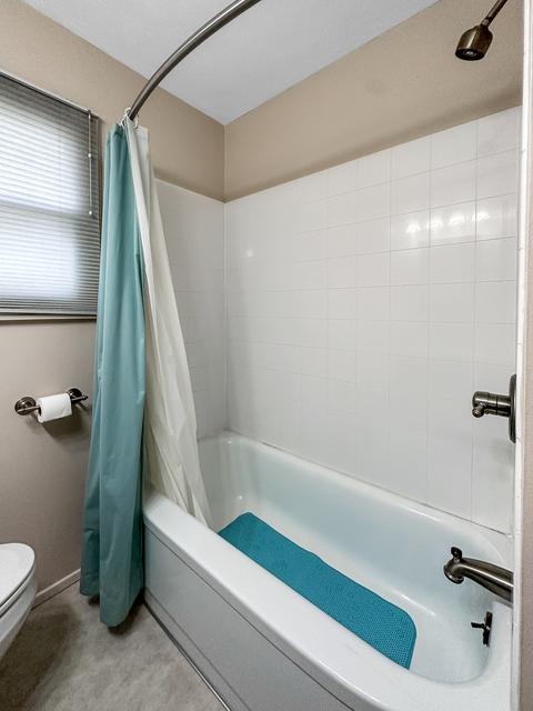 954 Monroe Dr, Freeport, IL 61032 photo 7