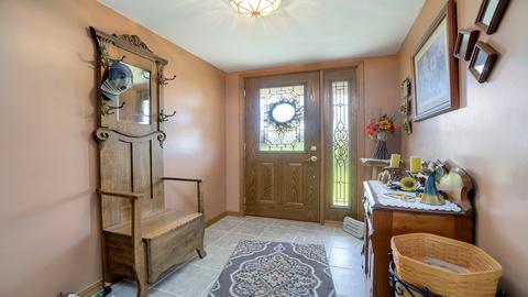 5598 E Holcomb Rd, Oregon, IL 61061 photo 2
