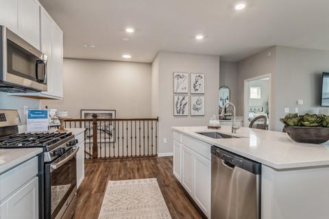 25555 W Springview Dr, Plainfield, IL 60586 photo 5