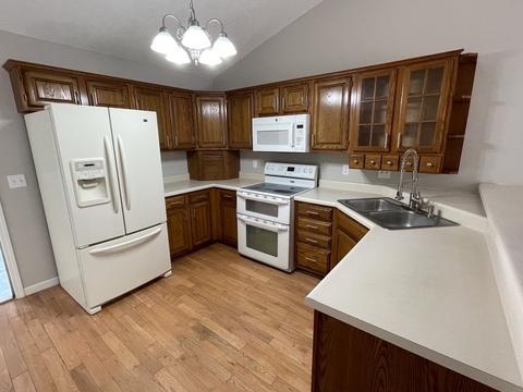 107 N Blair Dr #19, Normal, IL 61761 photo 5