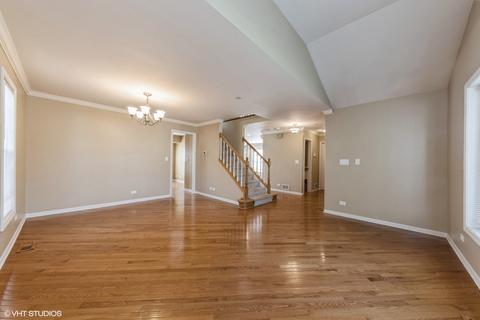 4312 Lombardy Ct, Hoffman Estates, IL 60195 photo 12