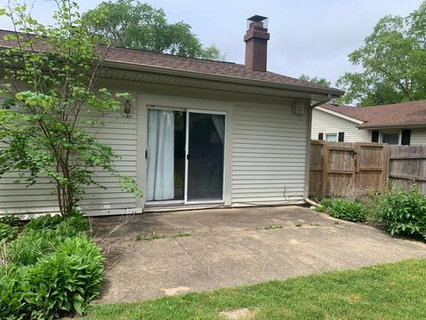 2008 Clover Ln, Champaign, IL 61821 photo 29