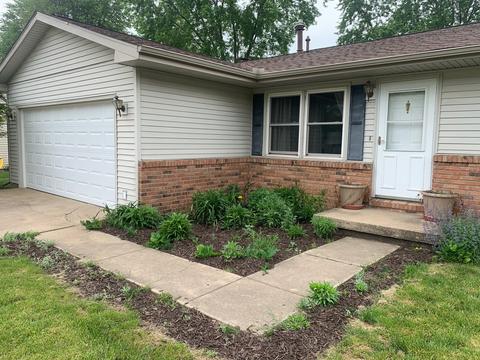 2008 Clover Ln, Champaign, IL 61821 photo 4