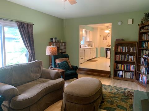2008 Clover Ln, Champaign, IL 61821 photo 10