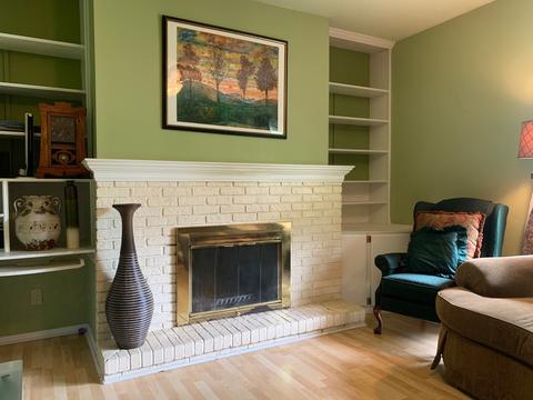 2008 Clover Ln, Champaign, IL 61821 photo 9