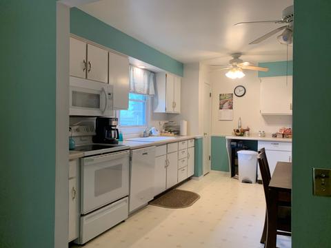 2008 Clover Ln, Champaign, IL 61821 photo 11