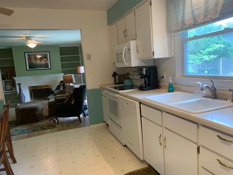 2008 Clover Ln, Champaign, IL 61821 photo 14