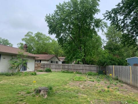 2008 Clover Ln, Champaign, IL 61821 photo 27