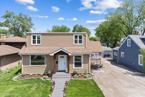 7002 W 115th St, Worth, IL 60482