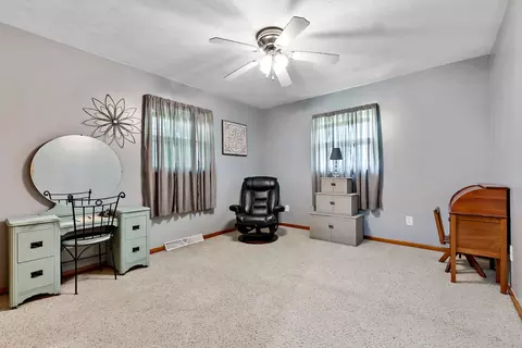 2935 Waldron Rd, Kankakee, IL 60901 photo 12
