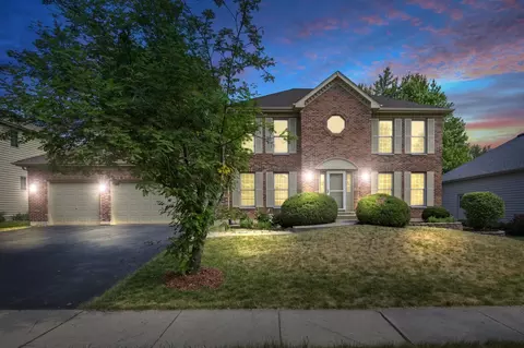 739 Crestview Dr, Bolingbrook, IL 60440