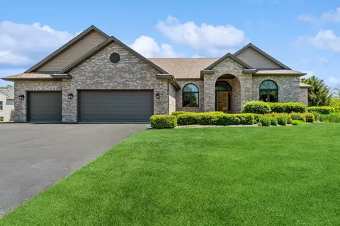 10820 E Riviera Dr, Spring Grove, IL 60081