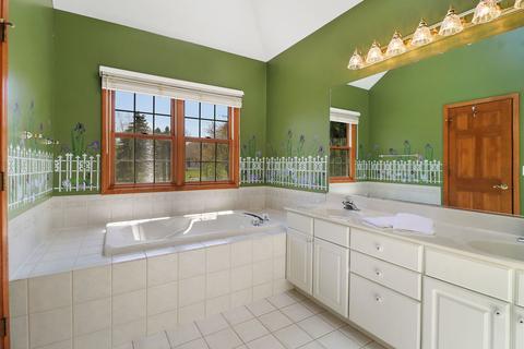 3551 Bunker Hill Dr, Algonquin, IL 60102 photo 14
