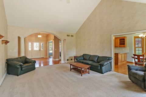 3551 Bunker Hill Dr, Algonquin, IL 60102 photo 6