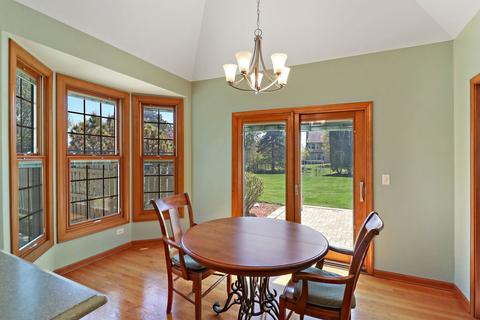 3551 Bunker Hill Dr, Algonquin, IL 60102 photo 9