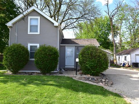 303 E College St, Sandwich, IL 60548