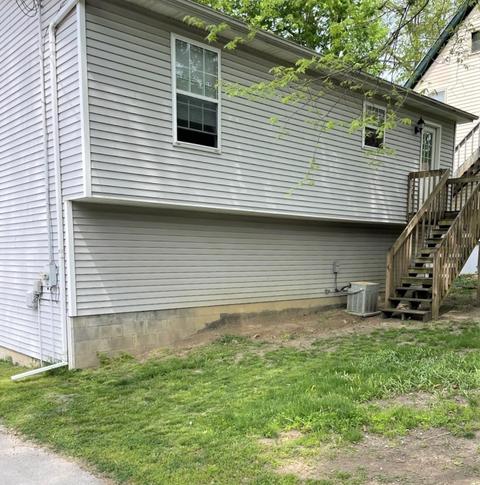 505 N Mclean St, Bloomington, IL 61701 photo 2