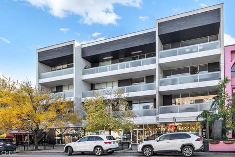 1711 W Division St #404, Chicago, IL 60622