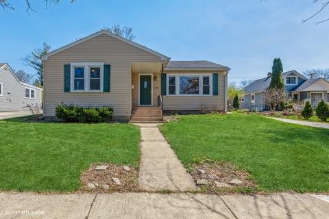 129 S Williams St, Westmont, IL 60559