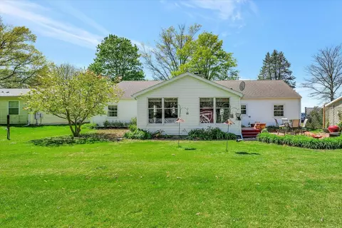 502 S Lincoln St, Philo, IL 61864 photo 34