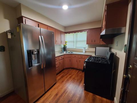 506 Maple Ln, Hillside, IL 60162 photo 4