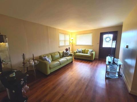 506 Maple Ln, Hillside, IL 60162 photo 3