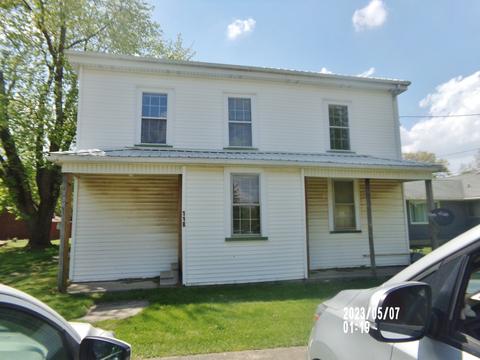 118 N Center St N, Buda, IL 61314