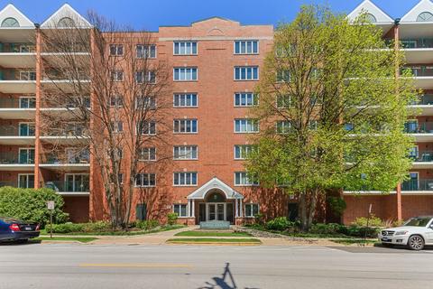 1600 E Thacker St #612, Des Plaines, IL 60016
