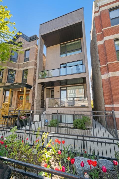 1942 N Sheffield Ave #2, Chicago, IL 60614