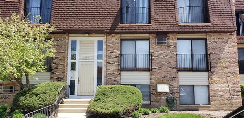 175 N Waters Edge Dr #202, Glendale Heights, IL 60139