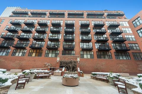333 W Hubbard St #223, Chicago, IL 60654